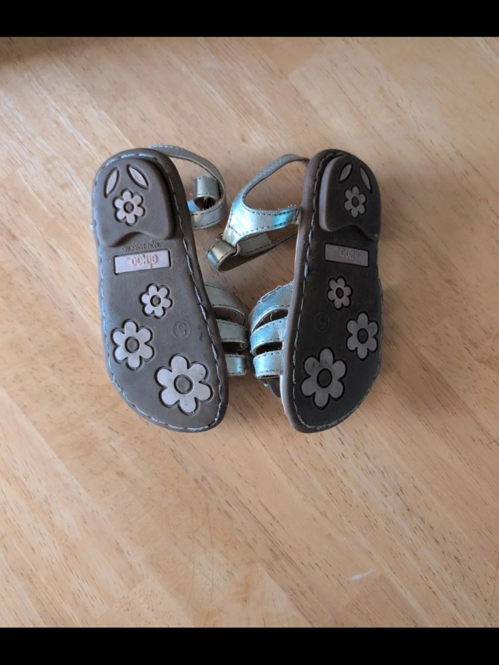 Circo Silver Flower Strap Toddler Sandals